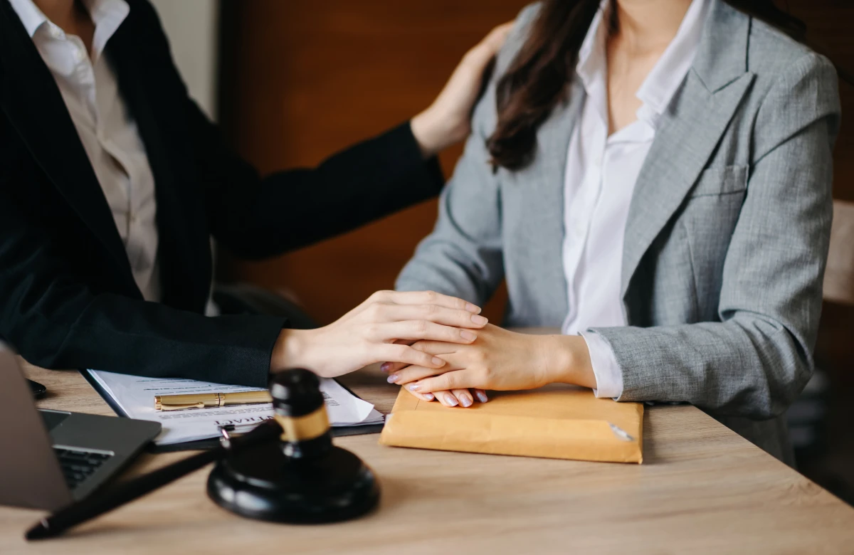 La gestion des contentieux en matière de droit des contrats: une expertise essentielle pour les entreprises